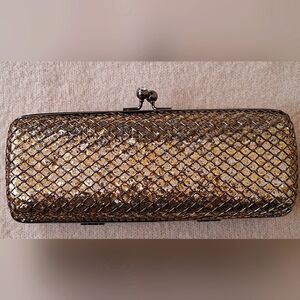 VINTAGE GOLD EVENING CLUTCH WITH CRYSTAL CLASP